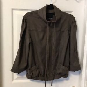 Girls, young ladies light jacket.